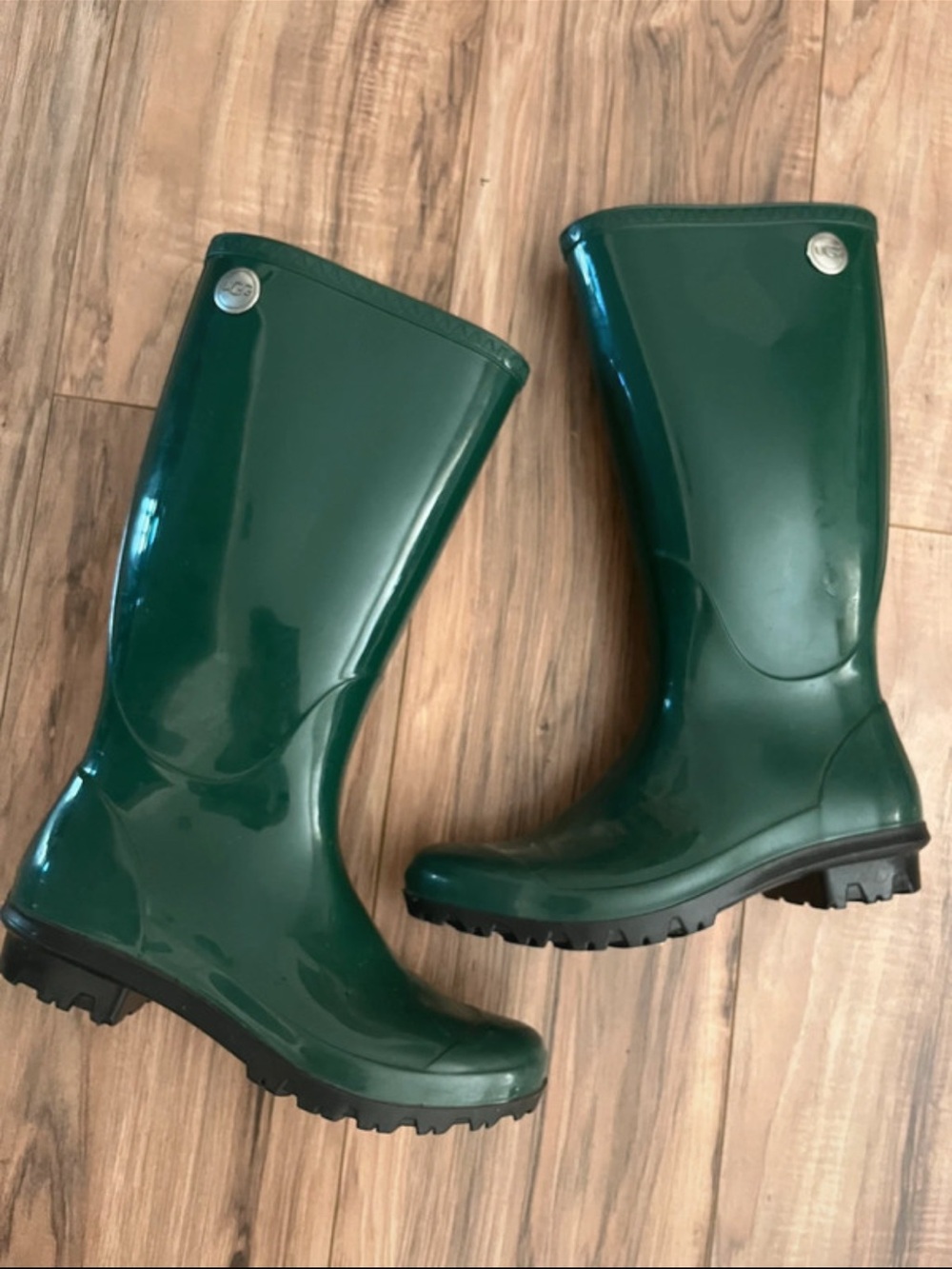 Ugg Tall Rain Boots Dark Green Gloss Size 7